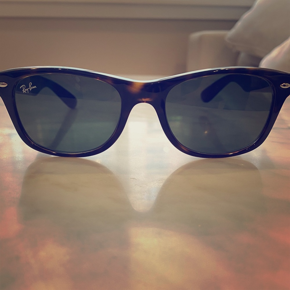 Ray-Ban Original Wayfarer 55mm.